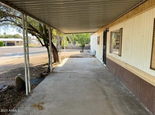 18238 6th St, Phoenix AZ  85022-1014 exterior