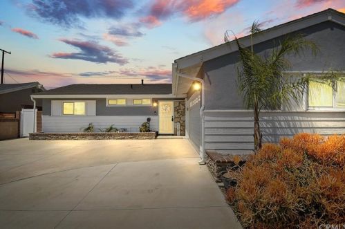 12629 Stillman St, Lakewood, CA 90715-1909