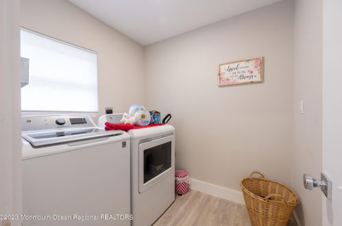 1420 Transit Ave, Jackson Twp NJ  08527-5224 exterior