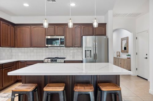 28305 44th Way, Cave Creek AZ  85331-3641 exterior