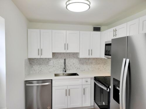 15 Burgundy A, Delray Beach, FL 33484-5416