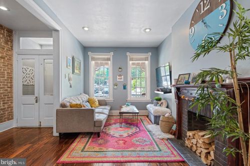 1402 King St, Wilmington, DE 19801-3122