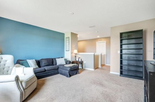 8734 Hinsdale Heights Dr, Polk City FL  33868-6010 exterior