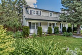 1077 Baywood Ct, Bend, OR 97702-2389