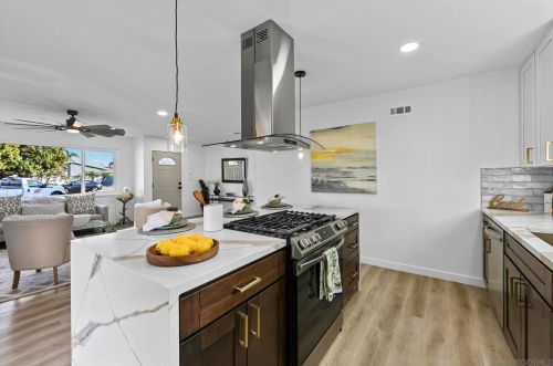 4570 Mount La Platta Pl, San Diego CA  92117-3045 exterior