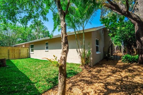1163 Ridgecrest Ct, Palm Harbor FL  34683-2732 exterior