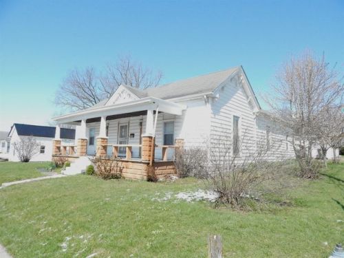 615 Bourbon St, Georgetown, KY 40324-1751