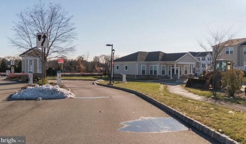 79 Old Cedarbrook Rd, Wyncote PA  exterior