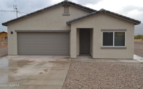 1786 Birmania Ct, Nogales, AZ 85648-6811