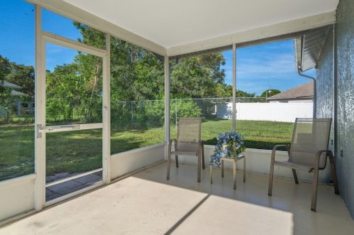 10364 Clarion St, Brooksville FL  34608-4819 exterior