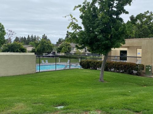 64 Greenfield, Irvine CA  92614-7076 exterior