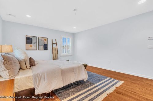 41 Linden Ave, West Long Branch NJ  07764-1625 exterior