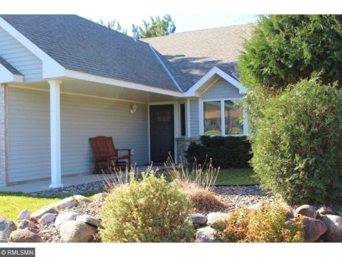 2402 Crestview Ln, Brainerd, MN 56401-5542