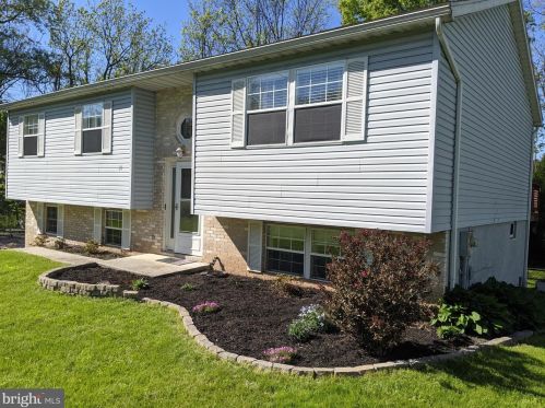 21 Sunfish Trl, Charnita, PA 17320-8515