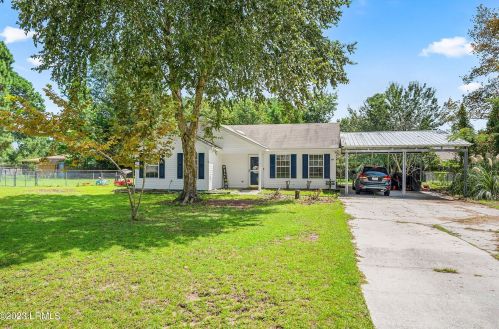 83 Blacksmith Cir, Beaufort, SC 29906-8559