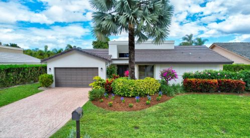 635 Lakewoode Cir, Delray Beach, FL 33445-9002