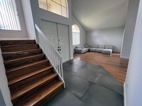 1231 179th Ave, Hollywood FL  33029-3162 exterior