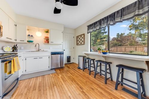 618 12th Ave, Chico CA  95926-2136 exterior