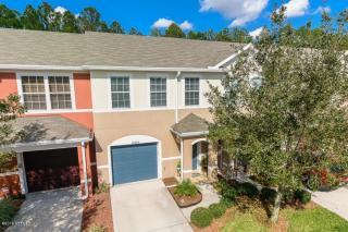 13434 Ocean Mist Dr, Jacksonville, FL 32258-5281