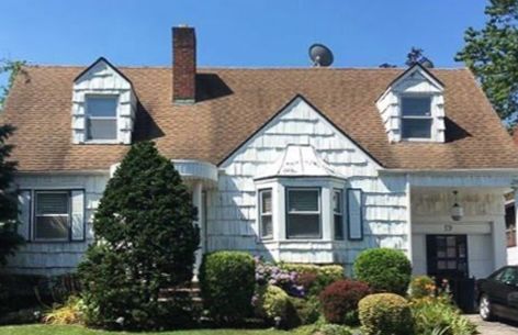 59 Berwick Rd, Hewlett, NY 11557-1531