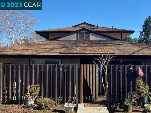 5430 Roundtree Ct, Concord, CA 94521-7991