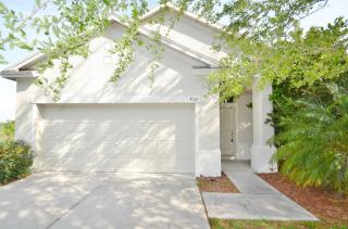 8211 Crescent Moon Dr, New Port Richey FL  34655-3019 exterior