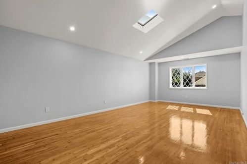 112 Pelhamdale Ave, Mount Vernon, NY 10553-1309