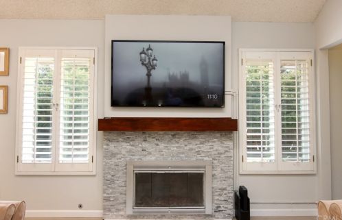 206 Wisteria Ct, Santa Maria CA  93455-3417 exterior