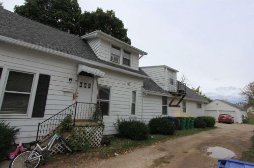 1253 Chicago St, Green Bay, WI 54301-3835