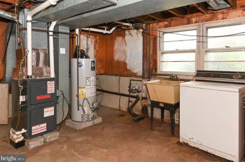 305 Carnegie Ave, Wenonah NJ  08090-1411 exterior