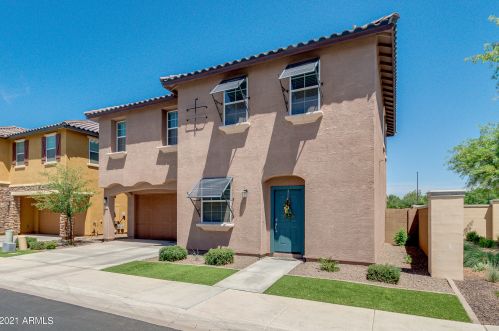 4374 Erie St, Gilbert, AZ 85295