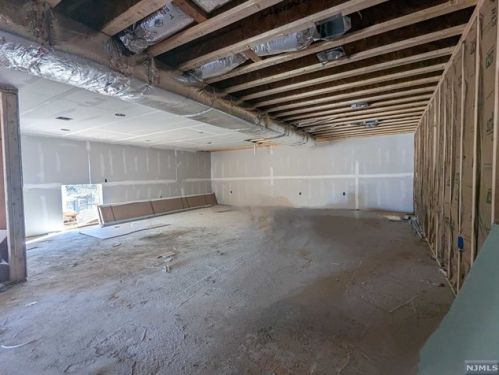 377 Linwood Ave, Paterson NJ  07502-1024 exterior