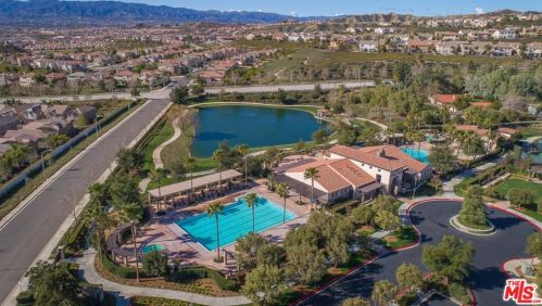 23721 Stagecoach Way, Santa Clarita CA  91354-0722 exterior