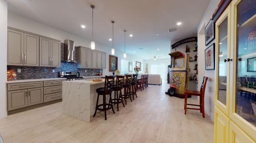 52040 Avenida Velasco, La Quinta CA  92253-3080 exterior