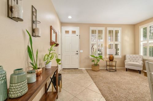 40357 Logan Ct, Temecula CA  92591-7507 exterior