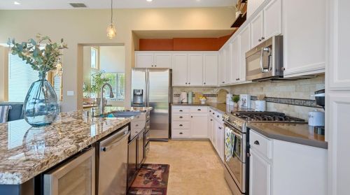 2615 Sequoia St, Lodi CA  95242-4689 exterior