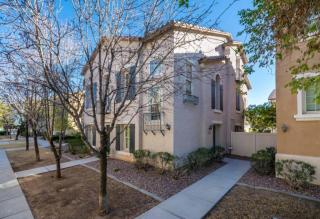 5715 21st Pl, Phoenix, AZ 85040-3464