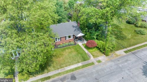 622 Salford Ave, Lansdale, PA 19446-3439