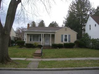 39 Wilson St, Carlisle, PA 17013-2843