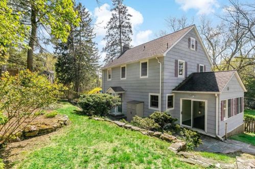 59 Orchard Ridge Rd, Chappaqua NY  10514-2731 exterior