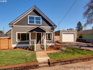 6324 Atlantic Ave, Portland OR  97217-5002 exterior