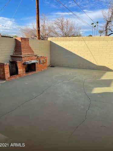 3102 22 St, Phoenix AZ 85016-3430 exterior