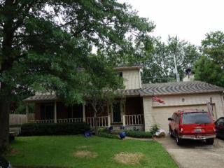 884 Edgewood Dr, Lexington, KY 40515-5034