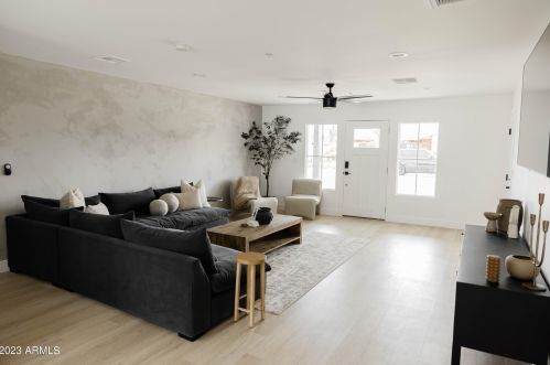 8342 Sells Dr, Scottsdale, AZ 85251-2819