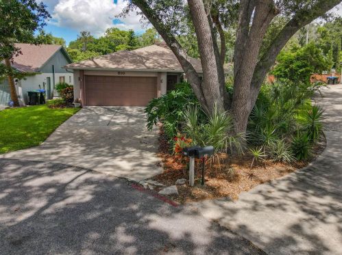 810 Grand Cayman Ct, Orlando, FL 32835-1828