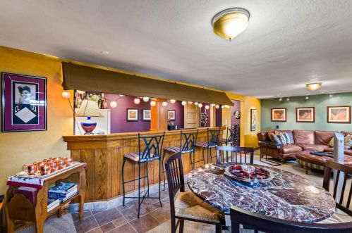 3164 51 Blvd, Milwaukee WI 53216-3236 exterior