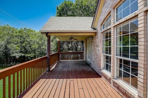 100 Parque Cir, Georgetown TX 78626-4537 exterior