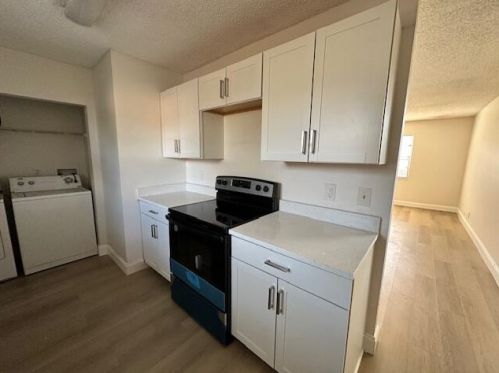 3768 92nd Ln, West Palm Beach, FL 33403-1050