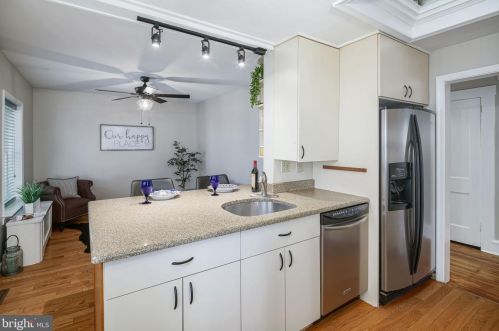 100 Park Blvd, Camden NJ  08103-2757 exterior