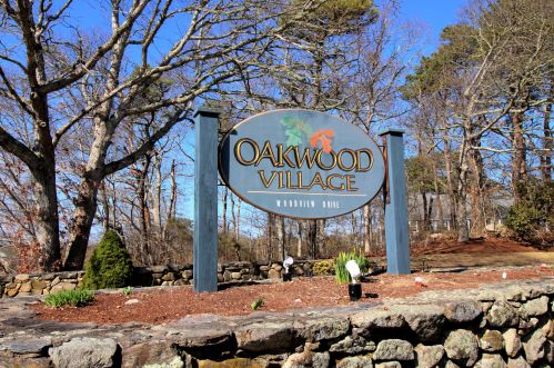 27 Woodview Dr, Brewster, MA 02631-2904